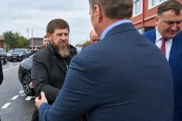 Кадиров майже не може ходити: джерела повідомляють про різке погіршення стану