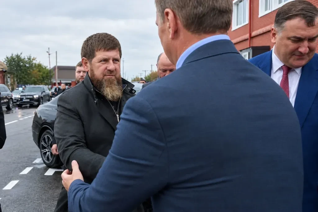 Кадиров майже не може ходити: джерела повідомляють про різке погіршення стану