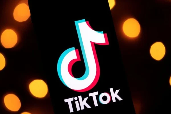 «Скляна шкіра» з TikTok може закінчитися у дерматолога: дослідники перевірили вірусні K-beauty поради