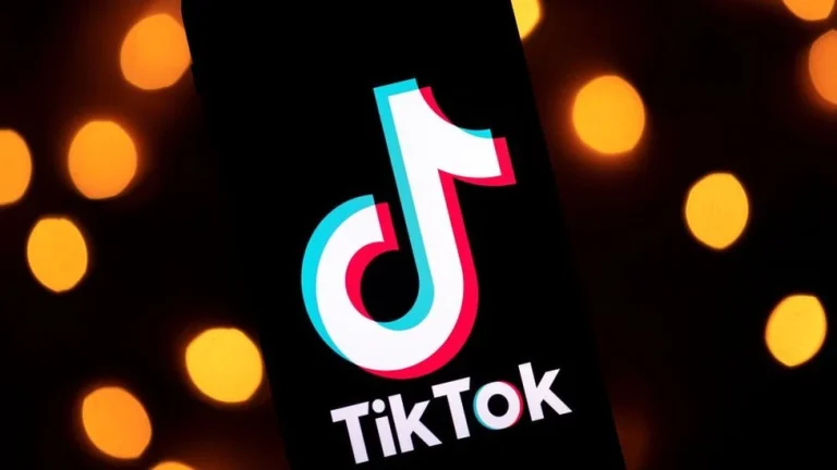 «Скляна шкіра» з TikTok може закінчитися у дерматолога: дослідники перевірили вірусні K-beauty поради